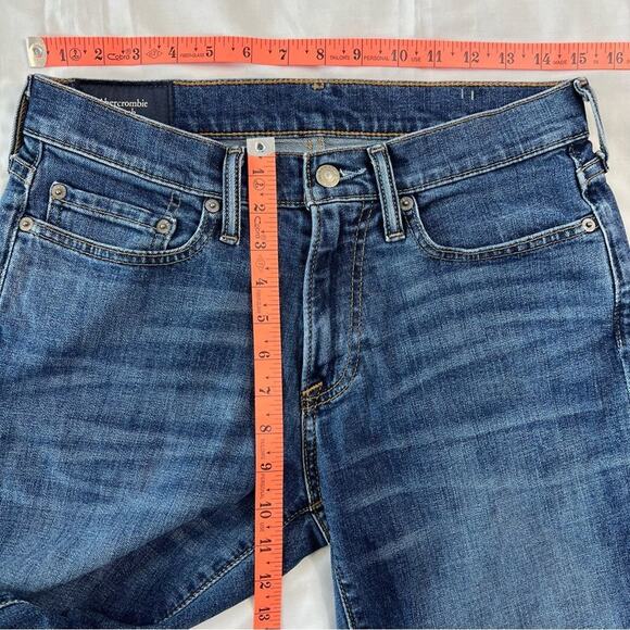Abercrombie & Fitch Men's 28 x 28 Medium Wash Athletic Skinny Stretch Jeans - Picture 4 of 6